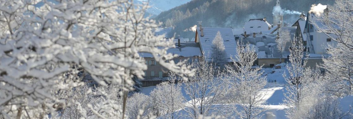 Club Med Serre-Chevalier, en France - Vue extérieure de la montagne depuis le Club Med