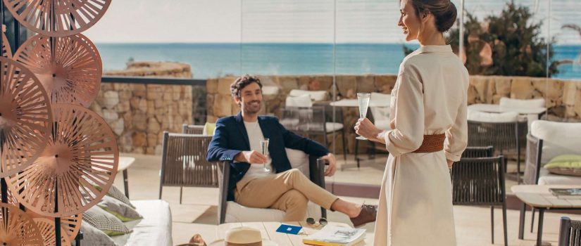 Club Med Cefalù en Italie - Terrasse avec vue sur mer 