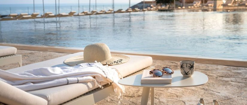 Club Med Cefalù en Italie - Piscine sur bord de mer