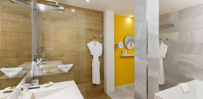 Club_Med_Cotes_Mediterraneennes_Da_Balaia_deluxe_room_1_2